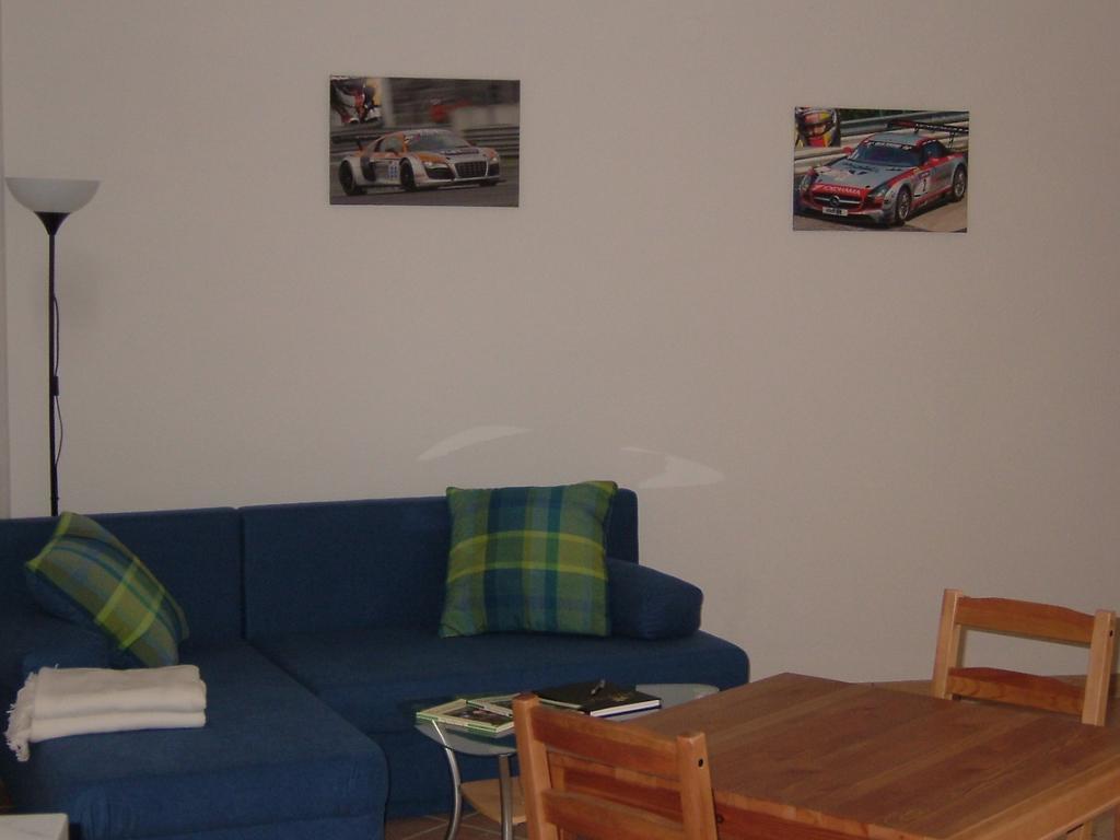 Fliederhof Ferienwohnungen Herresbach Room photo